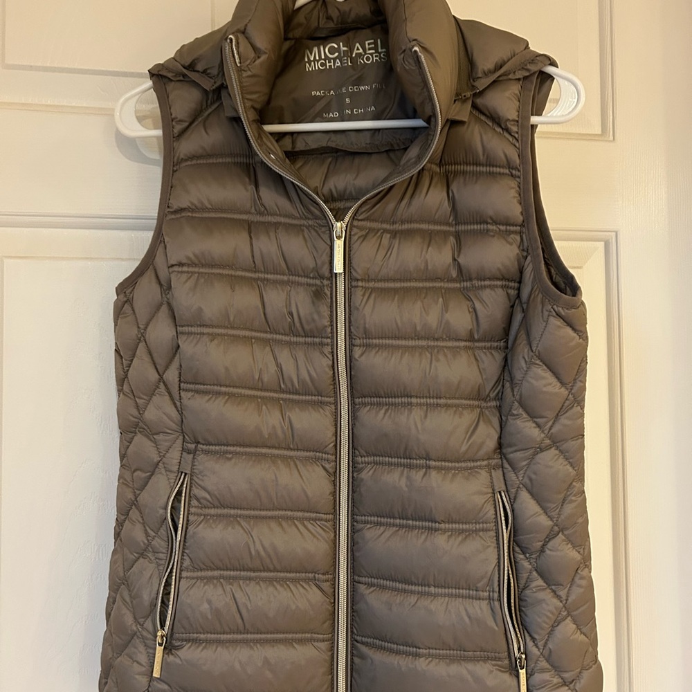 Michael Kors Women's Quilted Puffer Vest - Brown